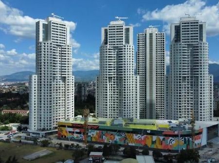 Cevahir Sky City Apartment-Spa & Fitness Center Skopje Bagian luar foto