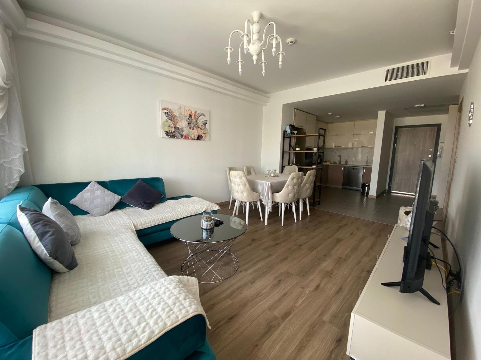 Cevahir Sky City Apartment-Spa & Fitness Center Skopje Bagian luar foto